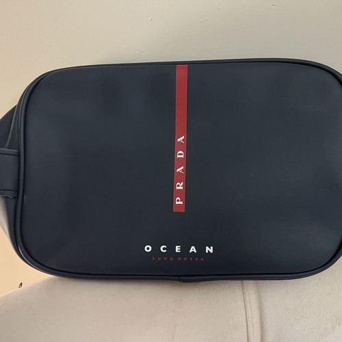 Prada Ocean men's toiletry bag like new, dark blue