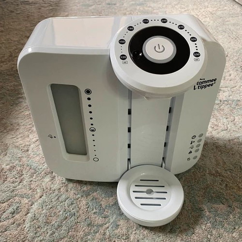Tommee Tippee Perfect Prep electric milk maker like new