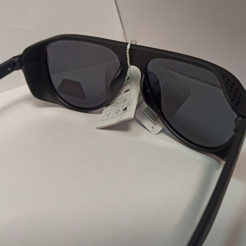 Men's polarized sunglasses new, black