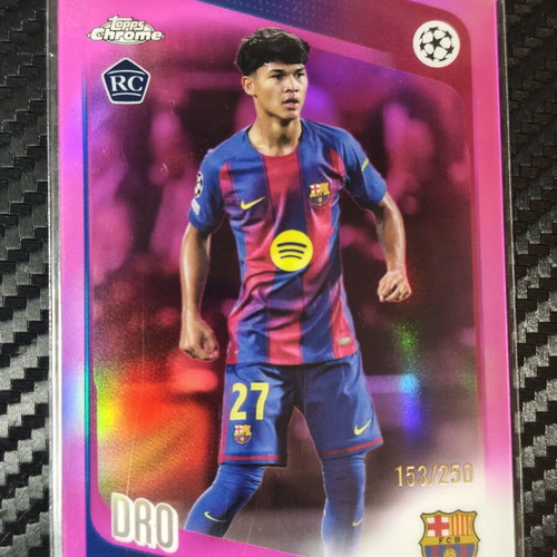 2025/26 Topps Chrome UEFA Champions League Dro Pedro Fernández RC Pink Refractor 153/250