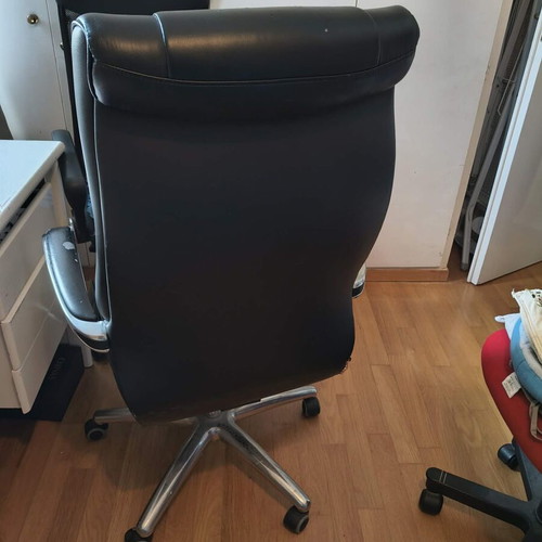 Computer chair used
