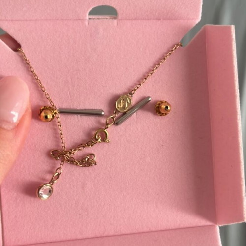 Swarovski necklace and earrings set green and gold, like new