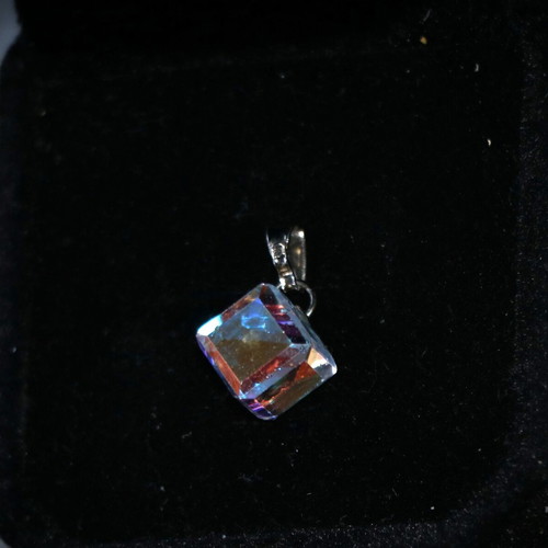 Pendant with crystal and invisible cord sterling silver 925 new