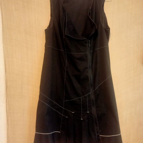 Jensen black dress, 65% cotton, size 42