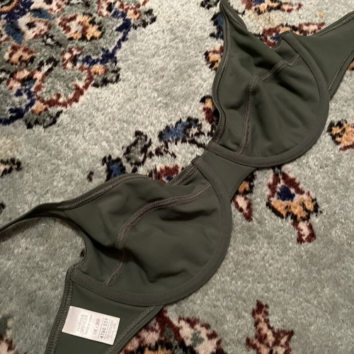 Marks & Spencer bikini top 85B used, grey and green
