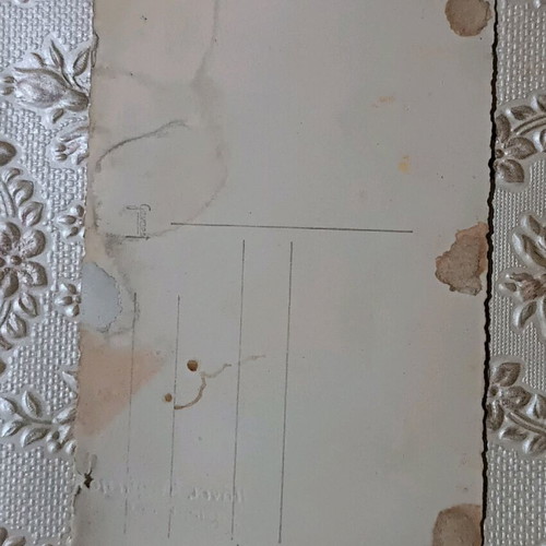 Φωτογραφία πολύ παλιά μεταχειρισμένη με φθορές και αποχρωματισμούς