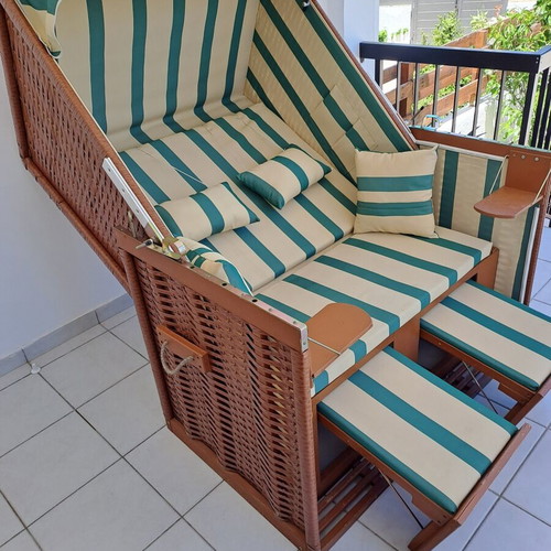 2-Seater German Style Beach Chair Strandkorb like new with cushions and canopy
