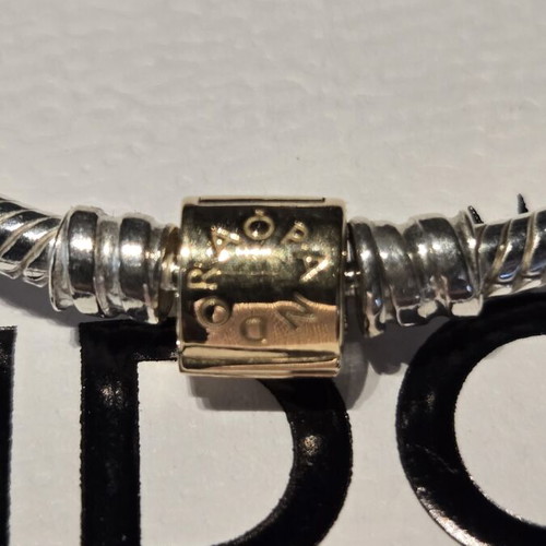 Pandora bracelet 19 cm with real gold, old collection