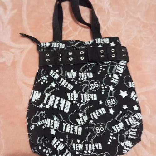 Canvas shoulder bag used, black and white