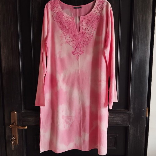 Pink batik kaftan with sequins like new