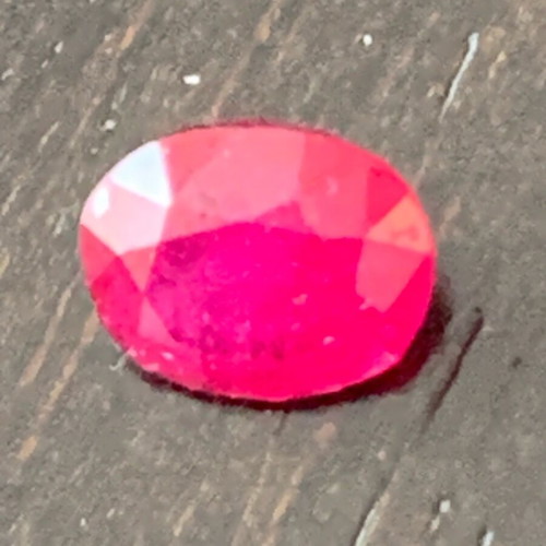 Natural ruby 3.25 cts new, round cut