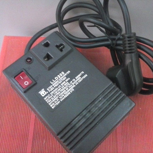 Converter from 220V to 110V (up to 200W)
