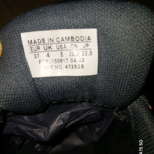 Salomon waterproof hiking shoes size 37 like new gray