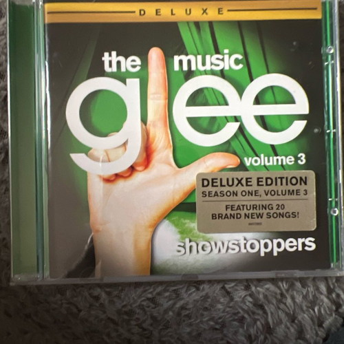 Glee The Music Showstoppers Volume 3 Season 1 Deluxe Edition CD used