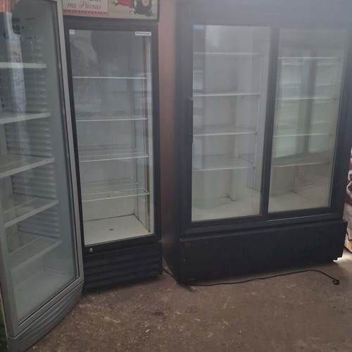 Display refrigerator like new with warranty