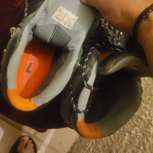Kayland hiking boots size 44 like new, black gray