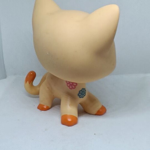 Littlest Pet Shop Jumbo Shorthair Cat Rainbow figure like new