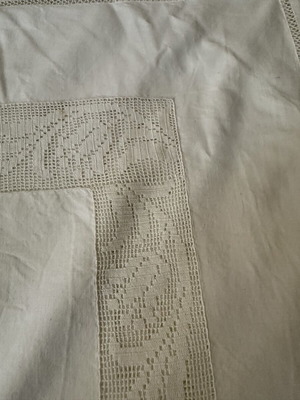 Vintage handmade double bed sheet with crochet