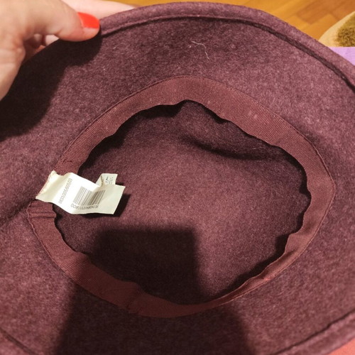 Bordeaux Zara felt hat used, size M/L