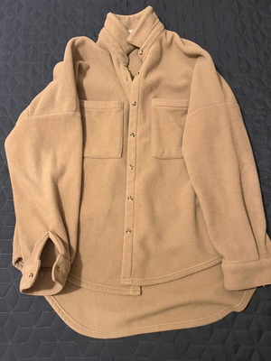 Fleece shirt Pull & Bear like new, beige brown size M