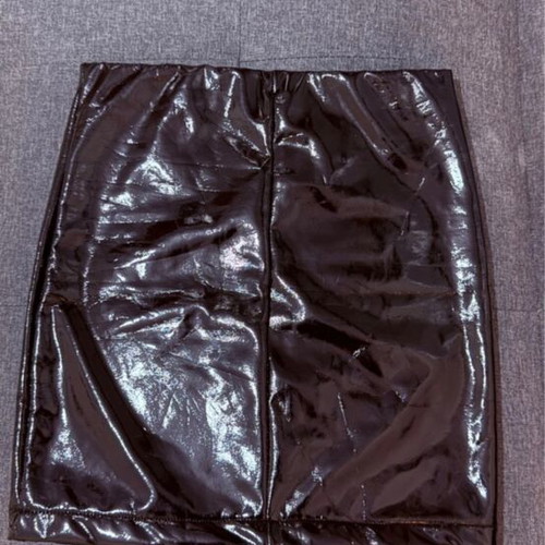 Leather-type black skirt like new, size S