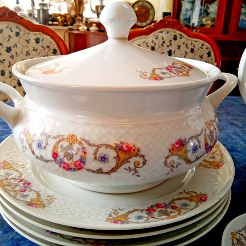 Vintage Seltmann Weiden dinnerware set, 8 pieces