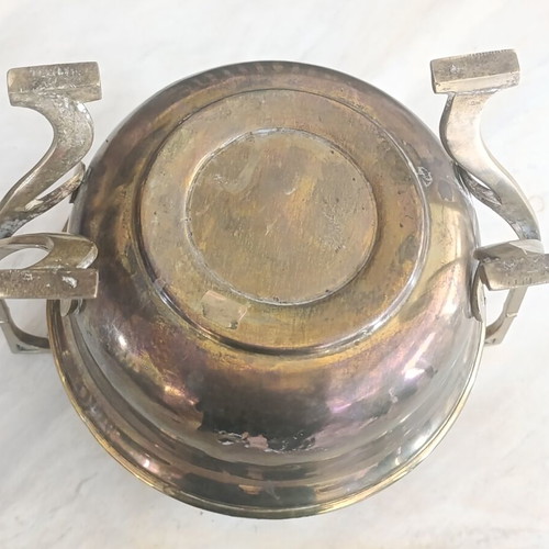 Cash-Pot copper Art Nouveau cache-pot used, circa 1900