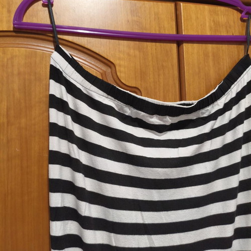 Derpouli strapless one-piece jumpsuit size 2 like new, black and white