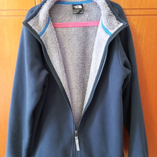 North Face jacket kids like new, size large, blue