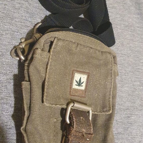 Wild Hemp Vintage Crossbody Bag like new