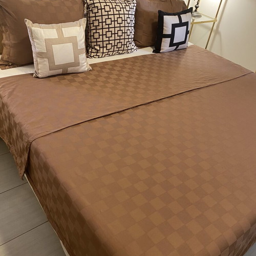Elite Strom Super King Bed 1.80x2.00 m with Tempur Mattress new