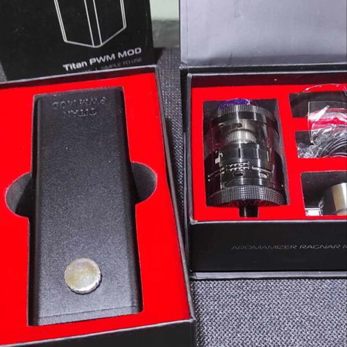 Steam Crave Titan Mod and Ragnar RTA like new, black