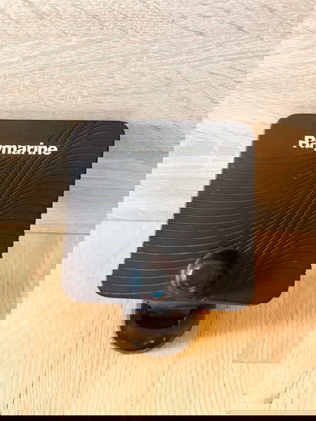Raymarine Dragonfly 6 E70085 Sonar GPS With DownVision Fishfinder