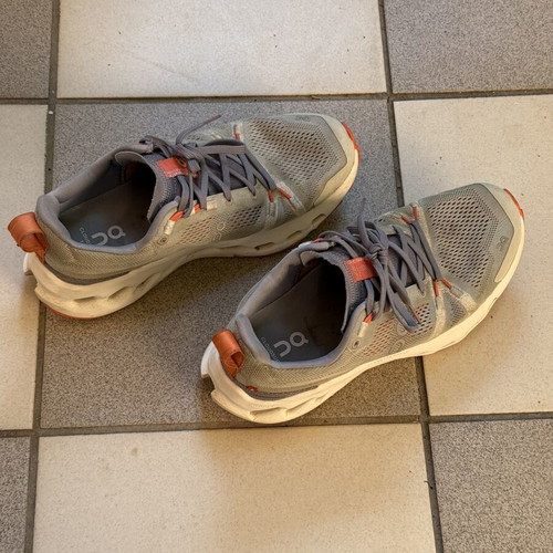 On Running Cloudsurfer Trail men's running shoes used, size EU 41
