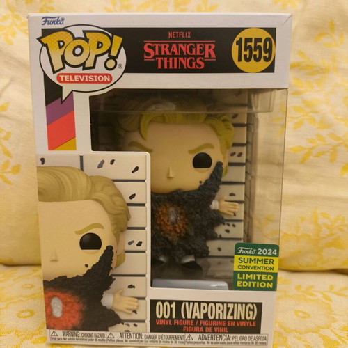 Funko Pop Stranger Things Netflix 001 Vaporizing new in sealed box