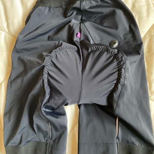 Assos women's padded cycling shorts black size S like new