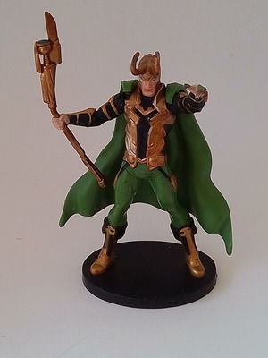 Φιγούρα Disney Marvel Avengers Loki μεταχειρισμένη, ύψος 10 εκ.