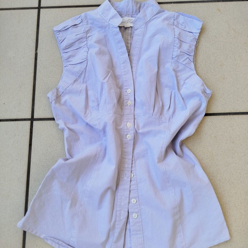 Cotton women's summer blouse S-M like new, white and blue