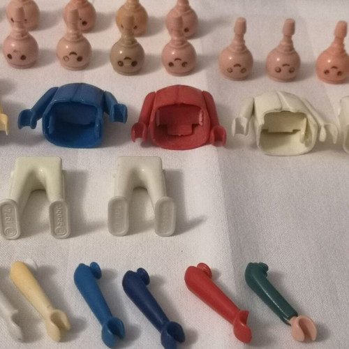 Playmobil pack of used body part spare pieces