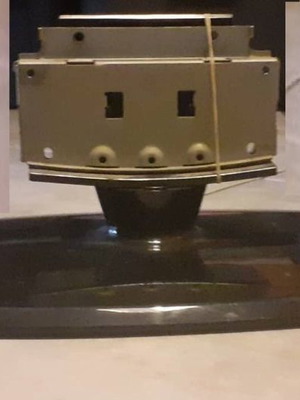 Samsung LE32R71B TV stand used
