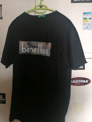 T-shirt Benetton αντρικό καινούργιο μέγεθος XL μαύρο και γκρι