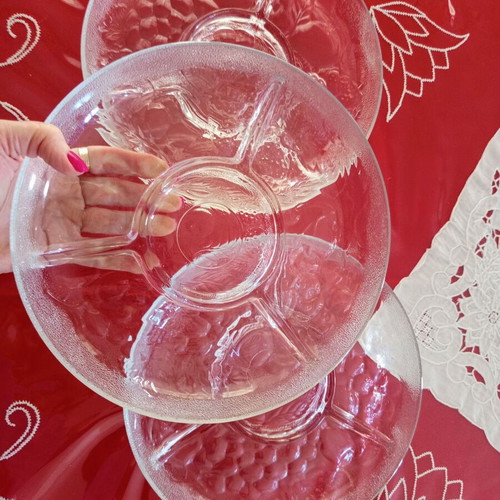 Vintage glass serving trays set of 3, heavy glass, like new, 26 cm