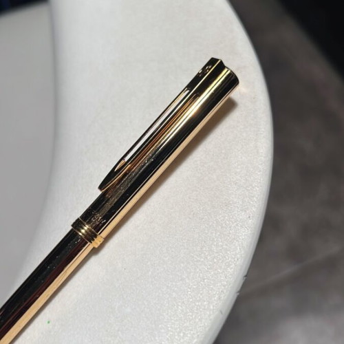 Waterman pen used, gold color, made in France