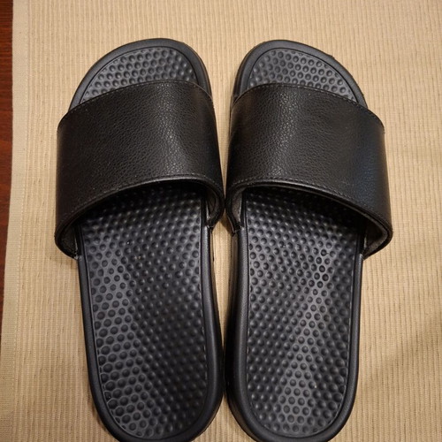 Women's black slippers size 39 like new