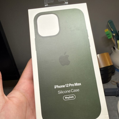 Apple Silicone Case for iPhone 12 Pro Max new Cyprus Green
