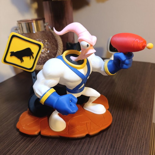 Earthworm Jim figure new, retro gaming display