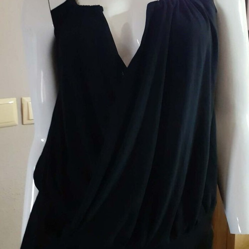 Lycra blouse tied at neck black, size L, like new