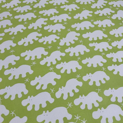 Single bed sheet with matching pillowcase like new