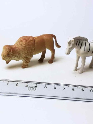 Bison and zebra animal figures used, pack of two plastic toys