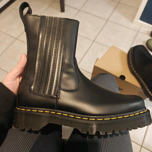 Dr. Martens Ammayah Lo black boots size 41 new unisex